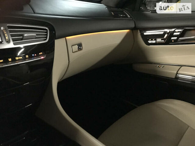 Черный Мерседес ЦЛ-класс, объемом двигателя 5.5 л и пробегом 126 тыс. км за 20000 $, фото 45 на Automoto.ua