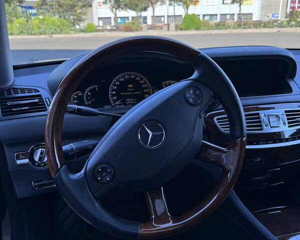 Черный Мерседес ЦЛ-класс, объемом двигателя 5.5 л и пробегом 130 тыс. км за 19500 $, фото 13 на Automoto.ua