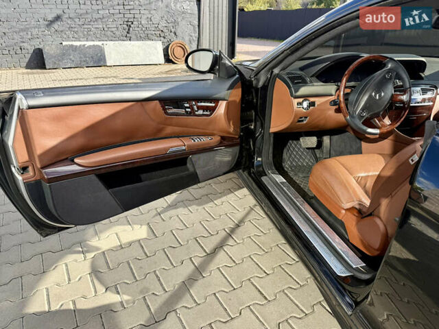 Черный Мерседес ЦЛ-класс, объемом двигателя 5.5 л и пробегом 145 тыс. км за 17000 $, фото 32 на Automoto.ua