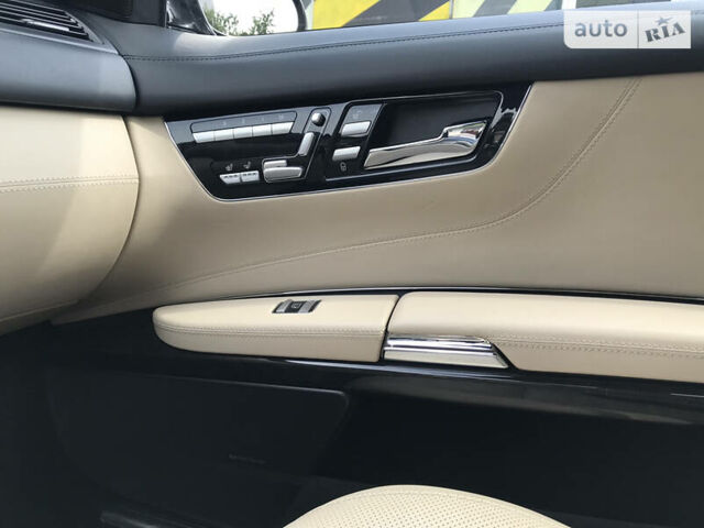 Черный Мерседес ЦЛ-класс, объемом двигателя 5.5 л и пробегом 126 тыс. км за 20000 $, фото 15 на Automoto.ua