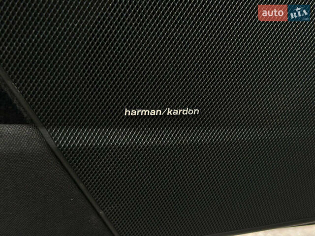 Черный Мерседес ЦЛ-класс, объемом двигателя 5 л и пробегом 165 тыс. км за 16500 $, фото 31 на Automoto.ua