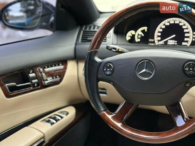 Черный Мерседес ЦЛ-класс, объемом двигателя 5 л и пробегом 165 тыс. км за 16500 $, фото 23 на Automoto.ua