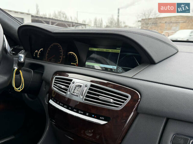 Чорний Мерседес ЦЛ-клас, об'ємом двигуна 6.3 л та пробігом 95 тис. км за 19499 $, фото 52 на Automoto.ua