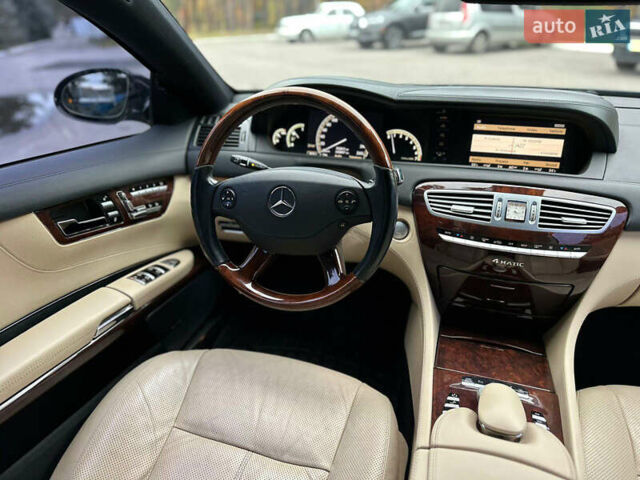 Черный Мерседес ЦЛ-класс, объемом двигателя 5 л и пробегом 165 тыс. км за 16500 $, фото 22 на Automoto.ua