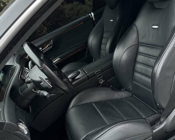 Черный Мерседес ЦЛ-класс, объемом двигателя 6.21 л и пробегом 95 тыс. км за 18900 $, фото 48 на Automoto.ua