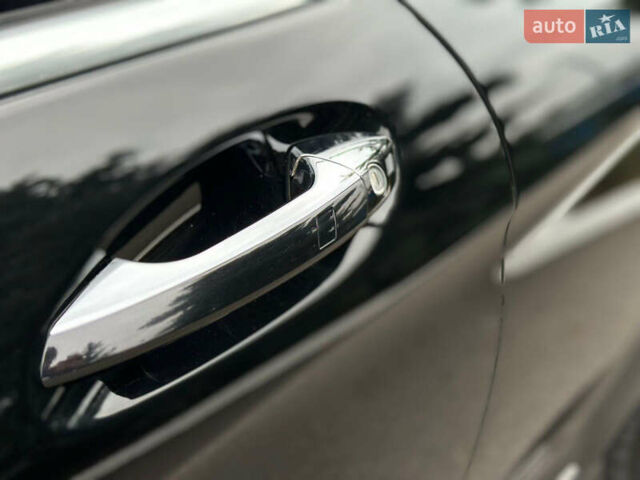 Черный Мерседес ЦЛ-класс, объемом двигателя 5 л и пробегом 165 тыс. км за 16500 $, фото 19 на Automoto.ua