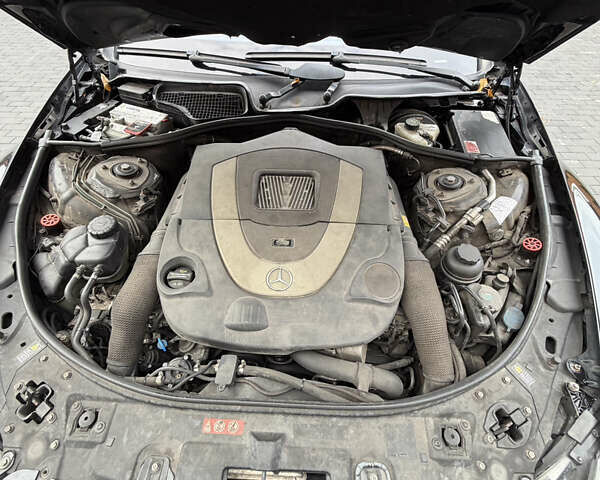 Чорний Мерседес ЦЛ-клас, об'ємом двигуна 5.5 л та пробігом 251 тис. км за 13333 $, фото 23 на Automoto.ua