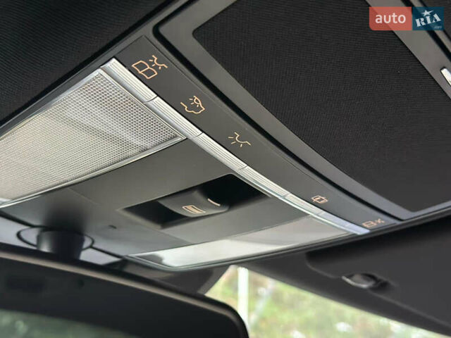 Черный Мерседес ЦЛ-класс, объемом двигателя 5 л и пробегом 165 тыс. км за 16500 $, фото 39 на Automoto.ua