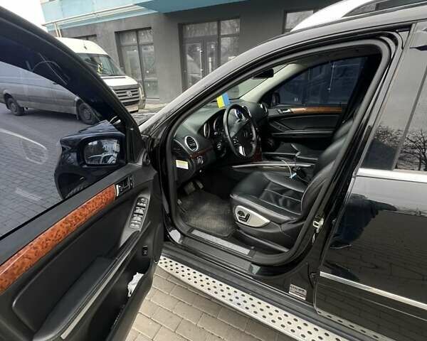 Черный Мерседес ЦЛ-класс, объемом двигателя 3 л и пробегом 390 тыс. км за 14300 $, фото 8 на Automoto.ua