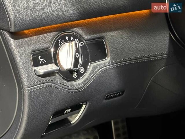 Черный Мерседес ЦЛ-класс, объемом двигателя 5.5 л и пробегом 63 тыс. км за 22290 $, фото 16 на Automoto.ua