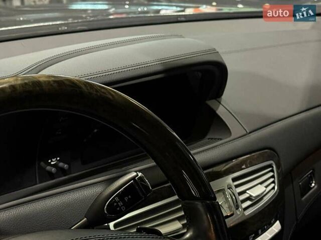Черный Мерседес ЦЛ-класс, объемом двигателя 5.5 л и пробегом 63 тыс. км за 22290 $, фото 17 на Automoto.ua
