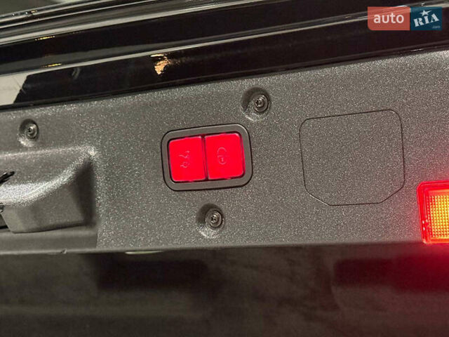 Черный Мерседес ЦЛ-класс, объемом двигателя 5.5 л и пробегом 63 тыс. км за 22290 $, фото 19 на Automoto.ua