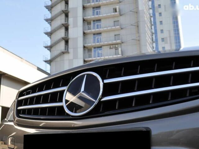 Мерседес ЦЛ-класс, объемом двигателя 5.4 л и пробегом 175 тыс. км за 23500 $, фото 23 на Automoto.ua