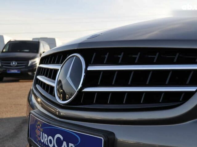 Мерседес ЦЛ-клас, об'ємом двигуна 5.4 л та пробігом 175 тис. км за 23500 $, фото 4 на Automoto.ua