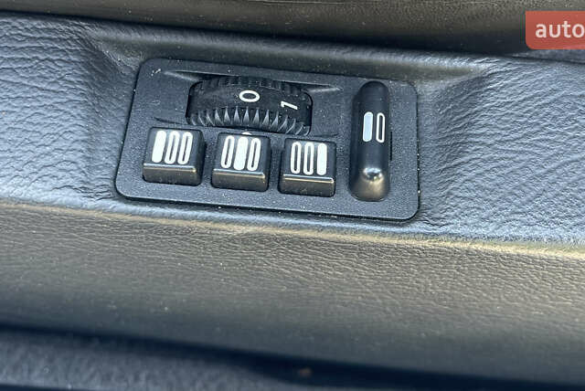 Серый Мерседес ЦЛ-класс, объемом двигателя 5.99 л и пробегом 64 тыс. км за 55000 $, фото 9 на Automoto.ua