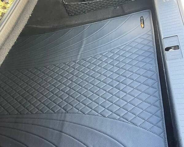 Серый Мерседес ЦЛ-класс, объемом двигателя 5.5 л и пробегом 225 тыс. км за 15000 $, фото 50 на Automoto.ua