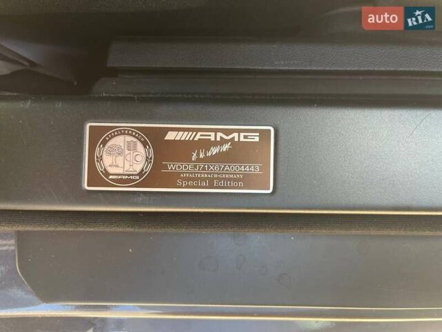 Серый Мерседес ЦЛ-класс, объемом двигателя 5.5 л и пробегом 225 тыс. км за 15000 $, фото 49 на Automoto.ua