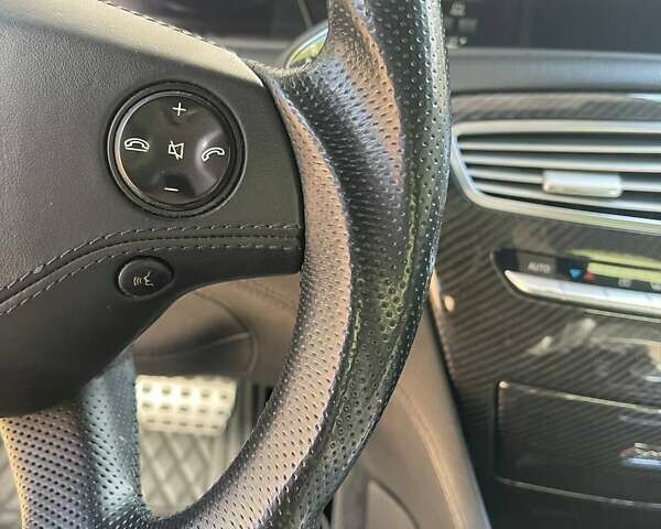 Серый Мерседес ЦЛ-класс, объемом двигателя 5.5 л и пробегом 225 тыс. км за 15000 $, фото 27 на Automoto.ua