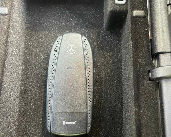 Серый Мерседес ЦЛ-класс, объемом двигателя 5.5 л и пробегом 220 тыс. км за 20000 $, фото 47 на Automoto.ua