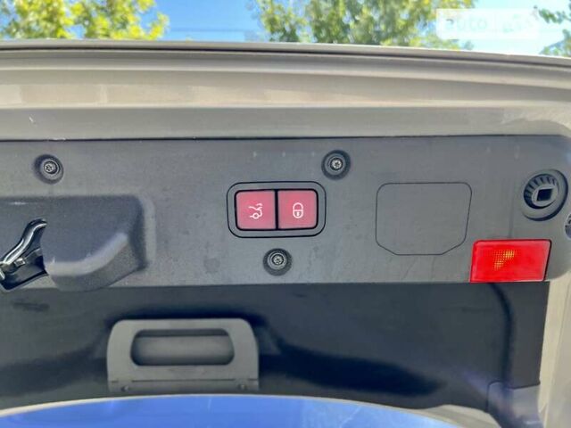 Мерседес ЦЛ-клас 2007 у Одесі на Automoto.ua Сірий Мерседес ЦЛ-клас, об'ємом двигуна 5.46 л та пробігом 177 тис. км за 17700 $, фото 37 на Automoto.ua