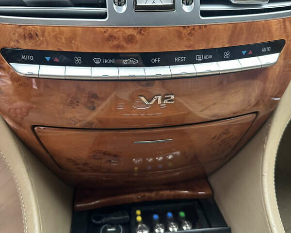 Синий Мерседес ЦЛ-класс, объемом двигателя 5.51 л и пробегом 114 тыс. км за 15000 $, фото 75 на Automoto.ua