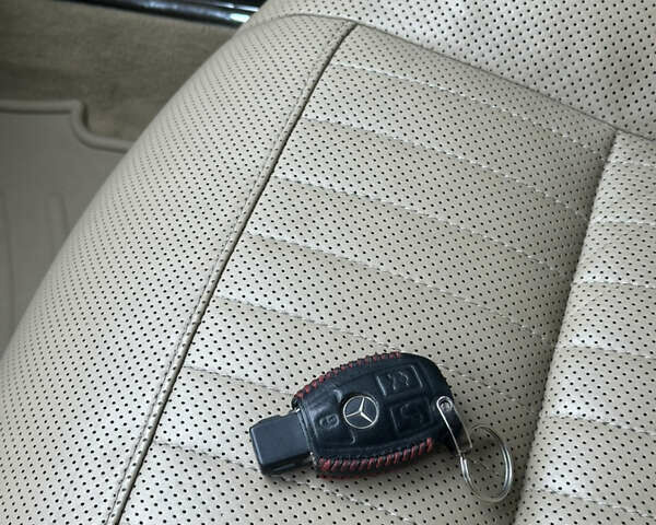 Синий Мерседес ЦЛ-класс, объемом двигателя 5.51 л и пробегом 114 тыс. км за 15000 $, фото 84 на Automoto.ua