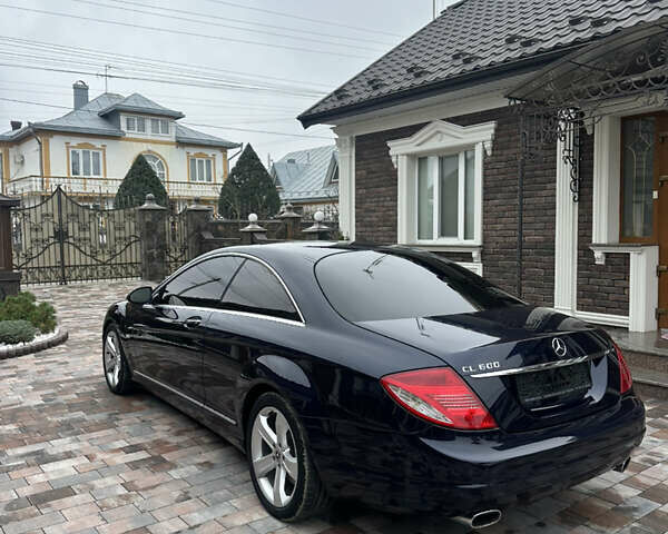 Синий Мерседес ЦЛ-класс, объемом двигателя 5.51 л и пробегом 114 тыс. км за 15000 $, фото 4 на Automoto.ua