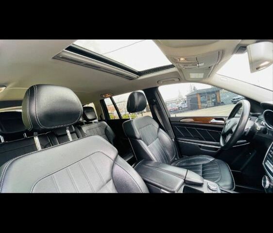 Мерседес ЦЛ 2014 в Одессе на Automoto.ua Черный Мерседес ЦЛ, объемом двигателя 4.5 л и пробегом 3 тыс. км за 31500 $, фото 14 на Automoto.ua