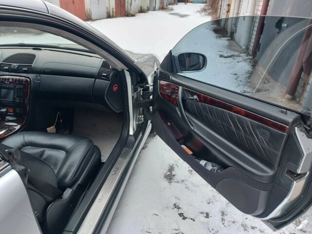 Серый Мерседес ЦЛ, объемом двигателя 5.8 л и пробегом 407 тыс. км за 9000 $, фото 11 на Automoto.ua