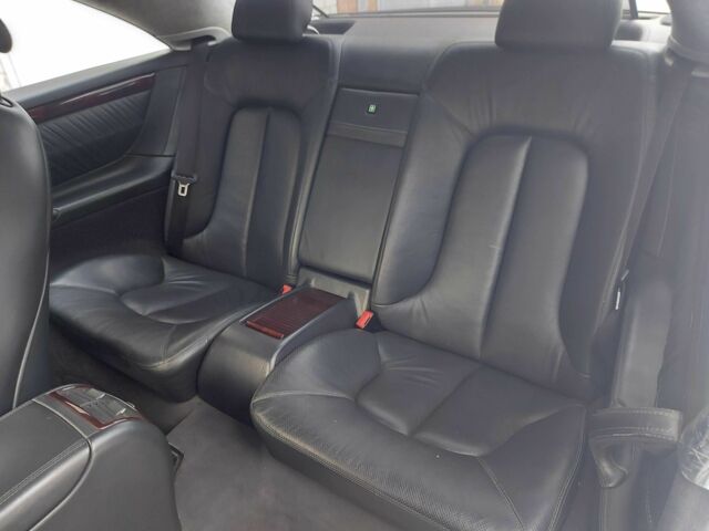 Серый Мерседес ЦЛ, объемом двигателя 5.8 л и пробегом 407 тыс. км за 9000 $, фото 8 на Automoto.ua