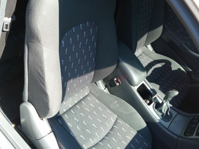 Сірий Мерседес ЦЛ, об'ємом двигуна 2.1 л та пробігом 444 тис. км за 4750 $, фото 2 на Automoto.ua