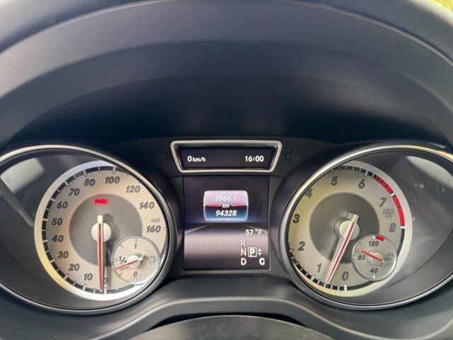 Черный Мерседес ЦЛА 250, объемом двигателя 2 л и пробегом 94 тыс. км за 17390 $, фото 25 на Automoto.ua