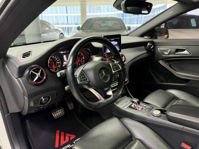 Білий Мерседес ЦЛА-клас, об'ємом двигуна 2 л та пробігом 85 тис. км за 27500 $, фото 17 на Automoto.ua