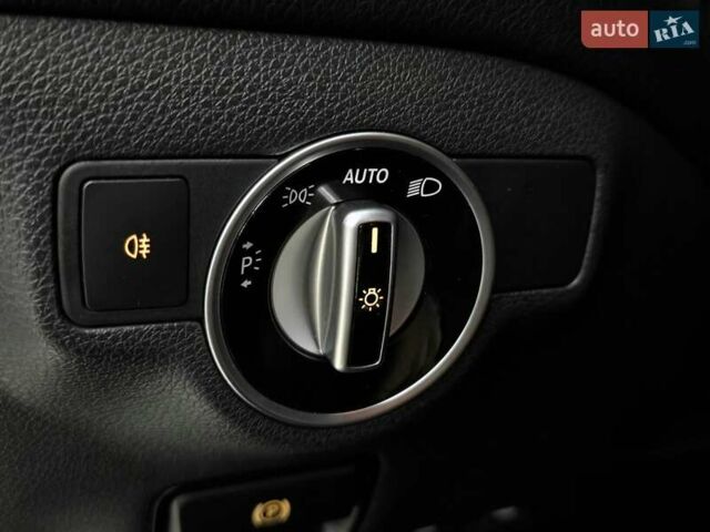 Білий Мерседес ЦЛА-клас, об'ємом двигуна 1.6 л та пробігом 127 тис. км за 16999 $, фото 12 на Automoto.ua