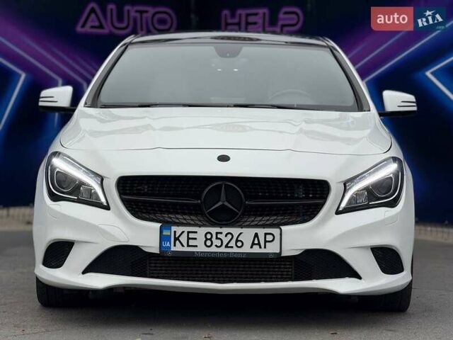 Белый Мерседес ЦЛА-класс, объемом двигателя 1.99 л и пробегом 213 тыс. км за 13499 $, фото 1 на Automoto.ua