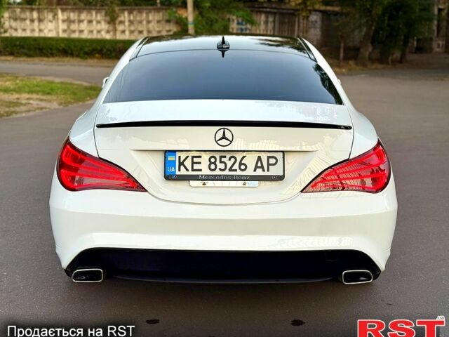 Білий Мерседес ЦЛА-клас, об'ємом двигуна 2 л та пробігом 230 тис. км за 12600 $, фото 2 на Automoto.ua