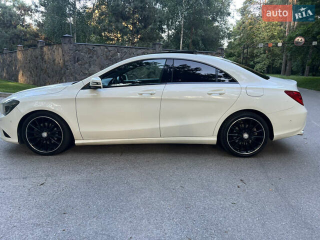 Белый Мерседес ЦЛА-класс, объемом двигателя 2.14 л и пробегом 195 тыс. км за 17300 $, фото 9 на Automoto.ua