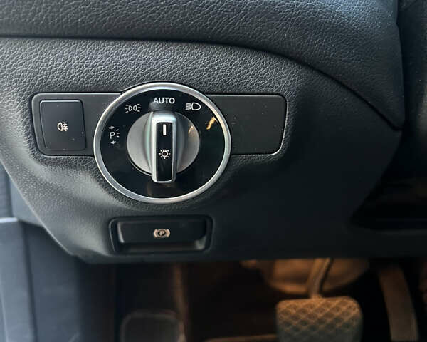 Белый Мерседес ЦЛА-класс, объемом двигателя 2.14 л и пробегом 195 тыс. км за 17300 $, фото 20 на Automoto.ua