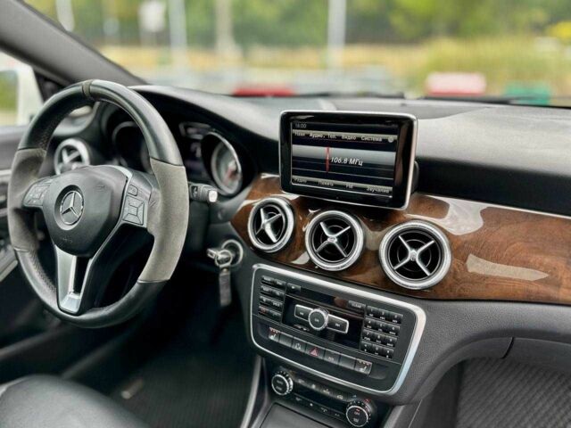 Білий Мерседес ЦЛА-клас, об'ємом двигуна 2 л та пробігом 149 тис. км за 13999 $, фото 15 на Automoto.ua