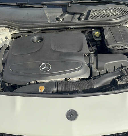 Мерседес ЦЛА-класс 2014 в Киеве на Automoto.ua Белый Мерседес ЦЛА-класс, объемом двигателя 1.99 л и пробегом 153 тыс. км за 16200 $, фото 23 на Automoto.ua