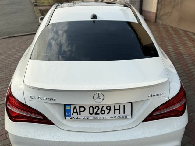 Белый Мерседес ЦЛА-класс, объемом двигателя 2 л и пробегом 150 тыс. км за 18500 $, фото 1 на Automoto.ua