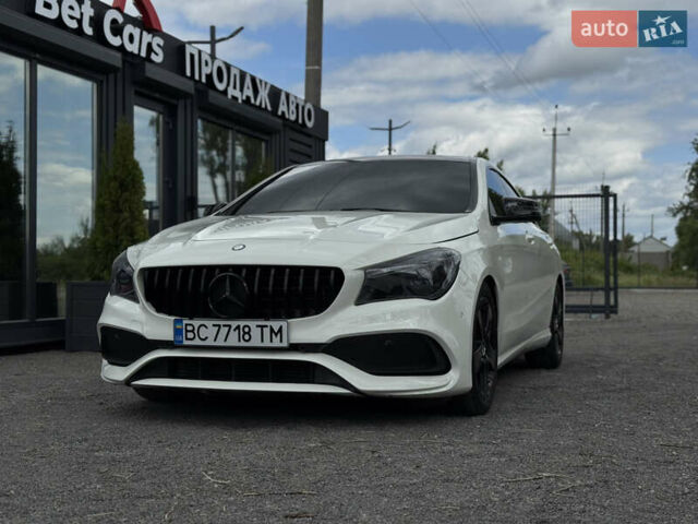 Белый Мерседес ЦЛА-класс, объемом двигателя 1.99 л и пробегом 135 тыс. км за 13500 $, фото 1 на Automoto.ua