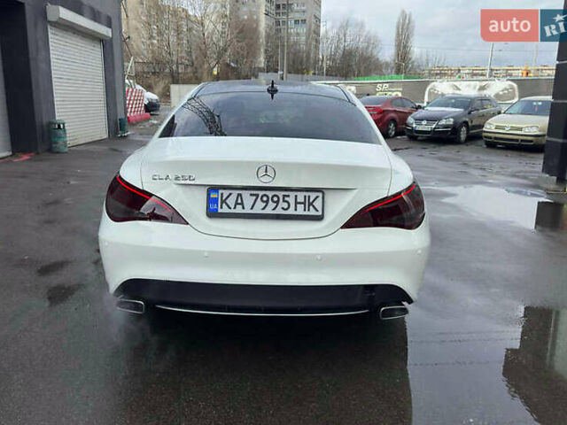 Белый Мерседес ЦЛА-класс, объемом двигателя 1.99 л и пробегом 140 тыс. км за 12300 $, фото 7 на Automoto.ua