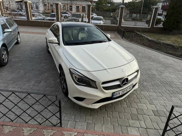 Белый Мерседес ЦЛА-класс, объемом двигателя 1.99 л и пробегом 170 тыс. км за 19400 $, фото 2 на Automoto.ua