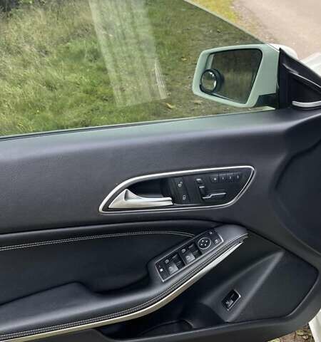 Білий Мерседес ЦЛА-клас, об'ємом двигуна 1.99 л та пробігом 226 тис. км за 15300 $, фото 12 на Automoto.ua