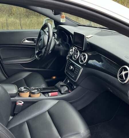 Білий Мерседес ЦЛА-клас, об'ємом двигуна 1.99 л та пробігом 226 тис. км за 15300 $, фото 13 на Automoto.ua