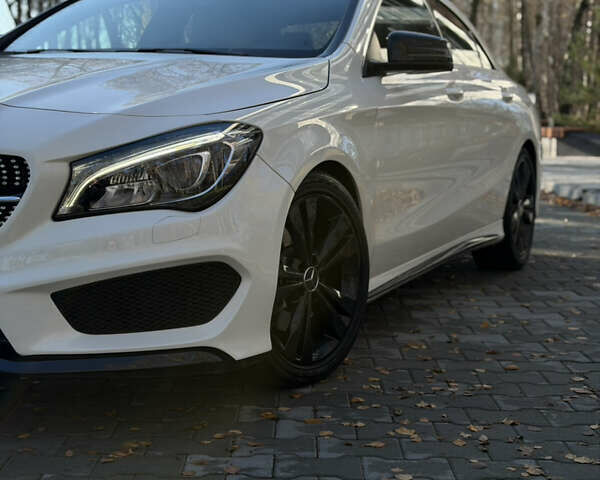 Білий Мерседес ЦЛА-клас, об'ємом двигуна 1.99 л та пробігом 119 тис. км за 16999 $, фото 8 на Automoto.ua