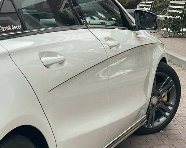 Білий Мерседес ЦЛА-клас, об'ємом двигуна 2 л та пробігом 96 тис. км за 17450 $, фото 60 на Automoto.ua