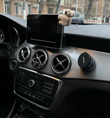 Білий Мерседес ЦЛА-клас, об'ємом двигуна 1.99 л та пробігом 134 тис. км за 17500 $, фото 24 на Automoto.ua