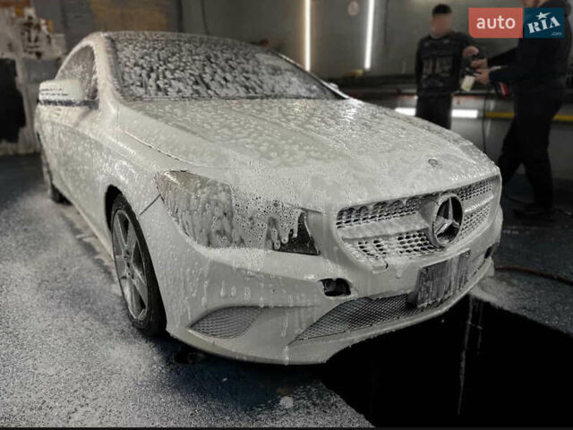 Белый Мерседес ЦЛА-класс, объемом двигателя 1.99 л и пробегом 159 тыс. км за 10300 $, фото 19 на Automoto.ua